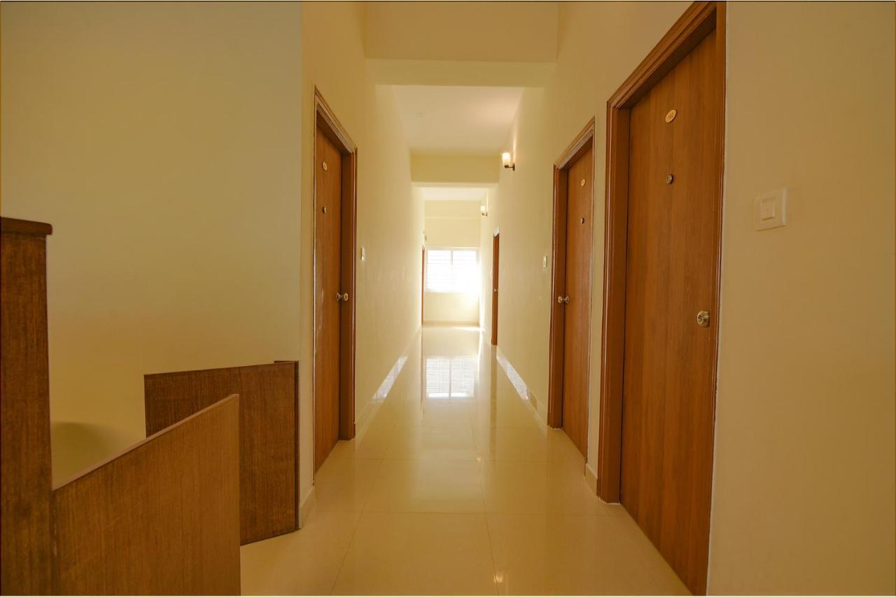 Fabhotel Gr Lake View - Btm Layout Bangalore Esterno foto